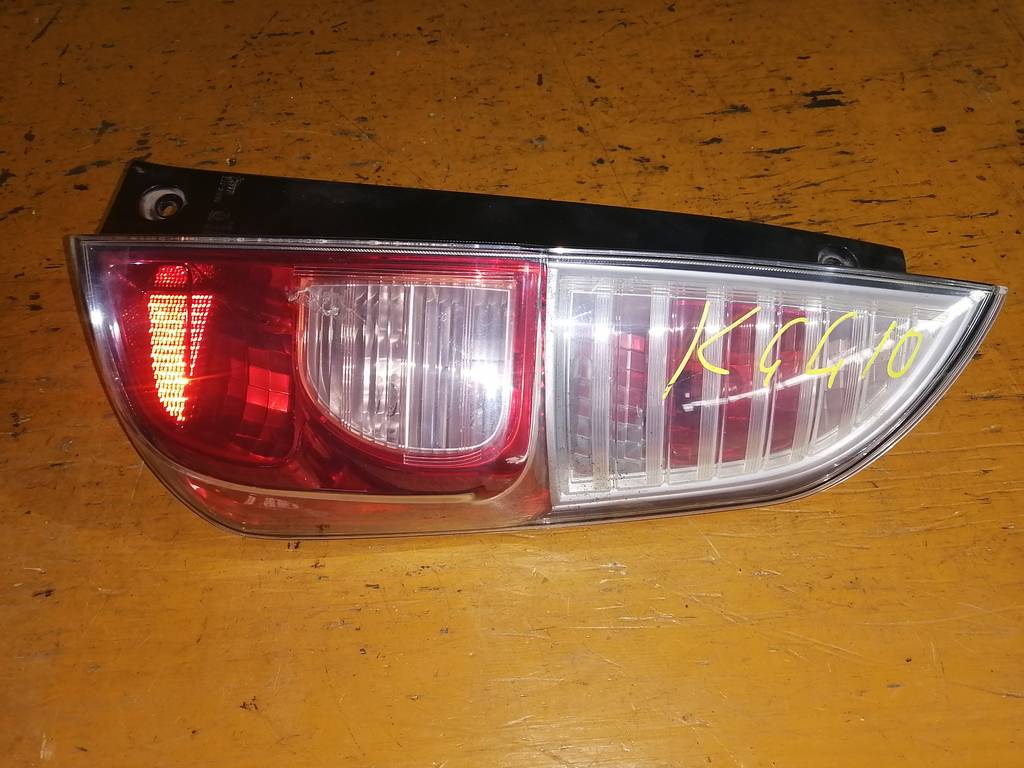 стоп-сигнал Toyota Passo