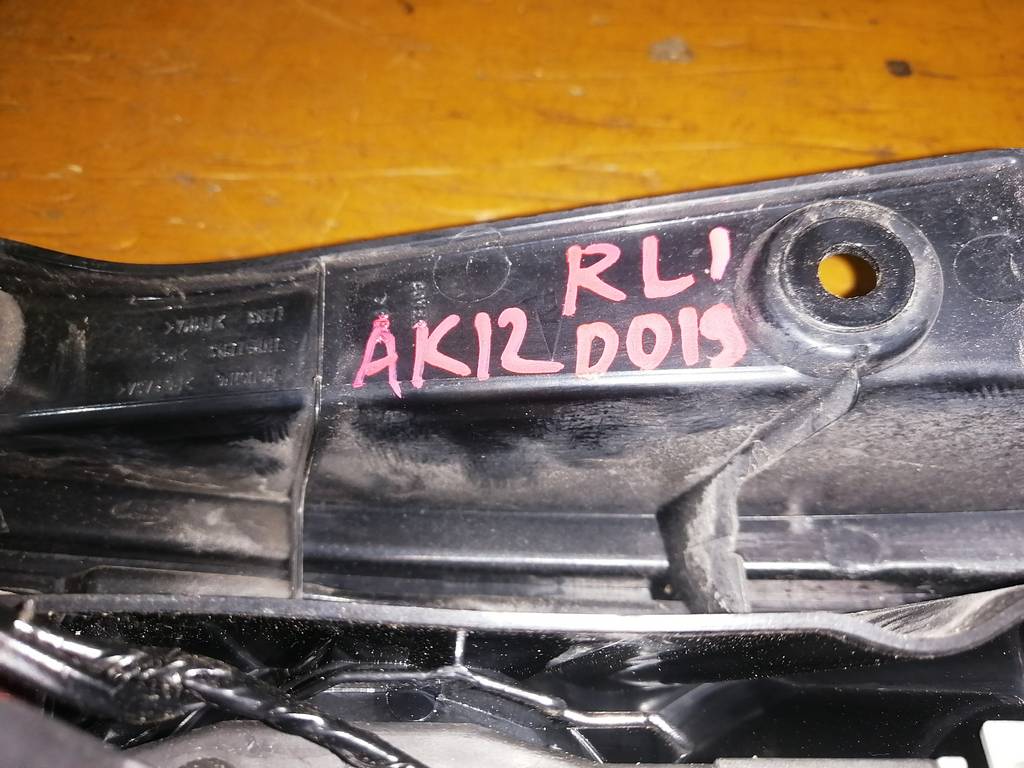 MARCH AK12 СТОП ЛЕВЫЙ D019 (1) Nissan March