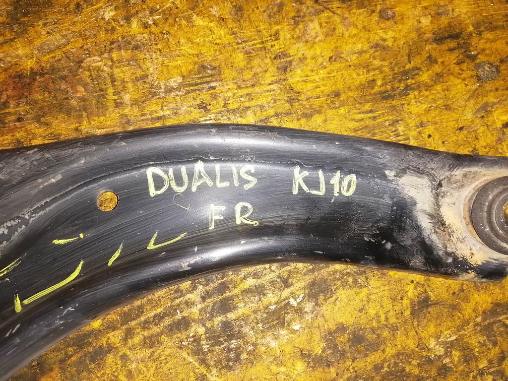 DUALIS KJ10 РЫЧАГ ПЕРЕДНИЙ ПРАВЫЙ, дефект Nissan Dualis