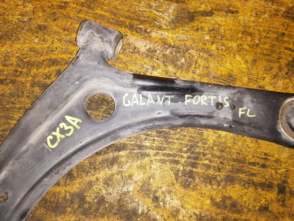 GALANT FORTIS CX3A РЫЧАГ ПЕРЕДНИЙ ЛЕВЫЙ Mitsubishi Galant Fortis