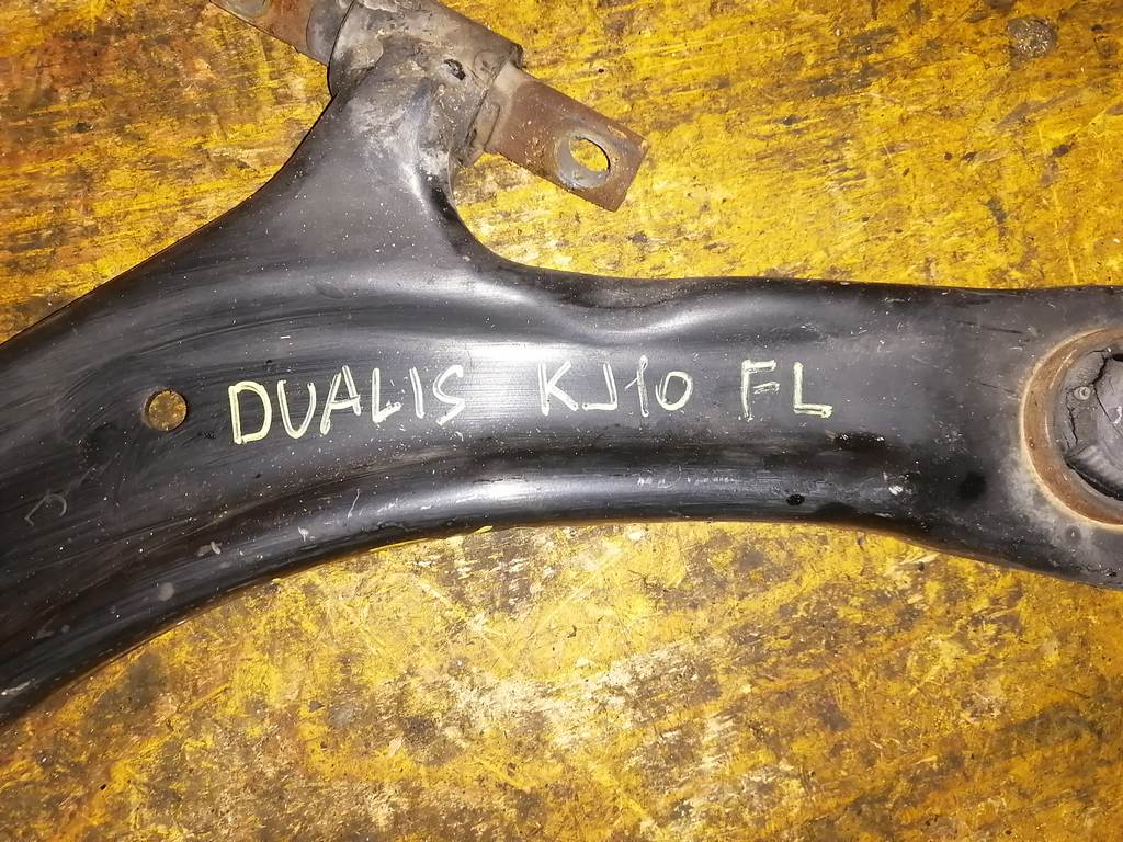 DUALIS KJ10 РЫЧАГ ПЕРЕДНИЙ ЛЕВЫЙ, дефект Nissan Dualis
