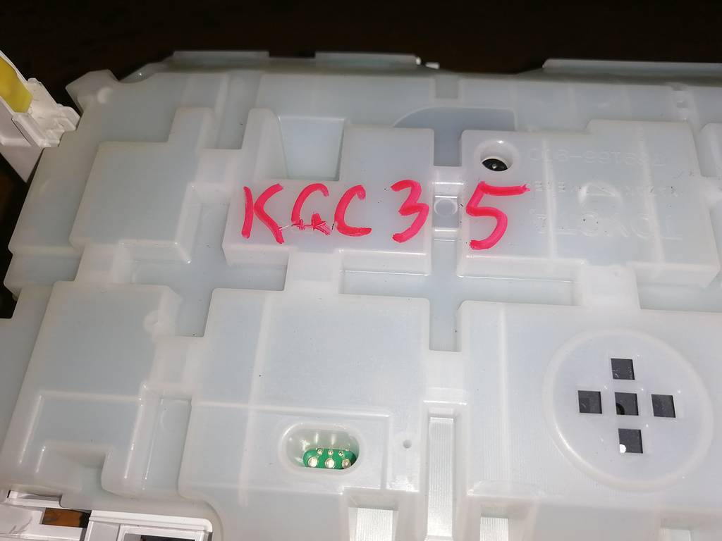 PASSO KGC35 ЩИТОК ПРИБОРОВ 83800-B1A60-2 Toyota Passo