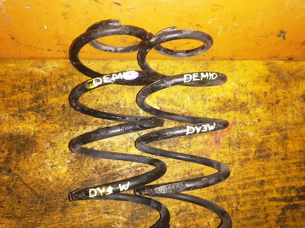 DEMIO DY3W ПРУЖИНА (ПАРА) Mazda Demio