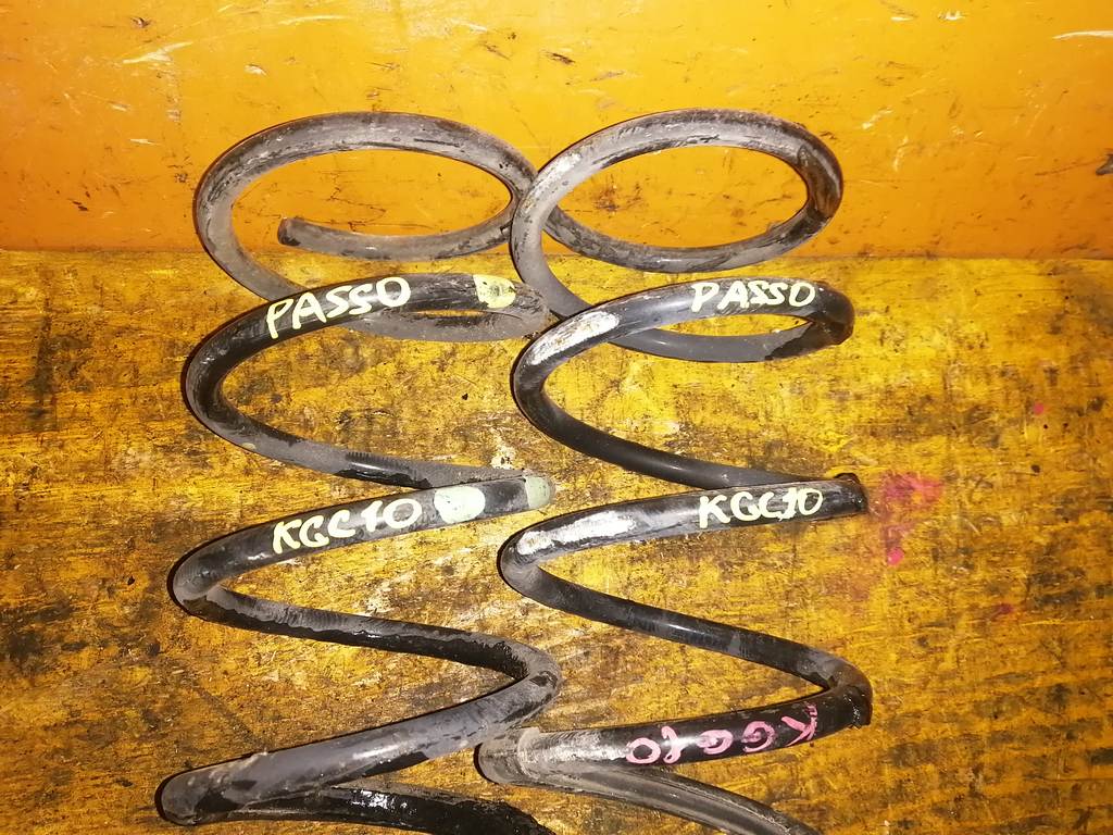 PASSO KGC10 ПРУЖИНА (ПАРА) Toyota Passo