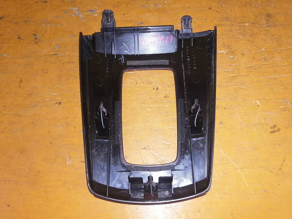 WINGROAD WRY11 КОНСОЛЬ АКПП Nissan Wingroad