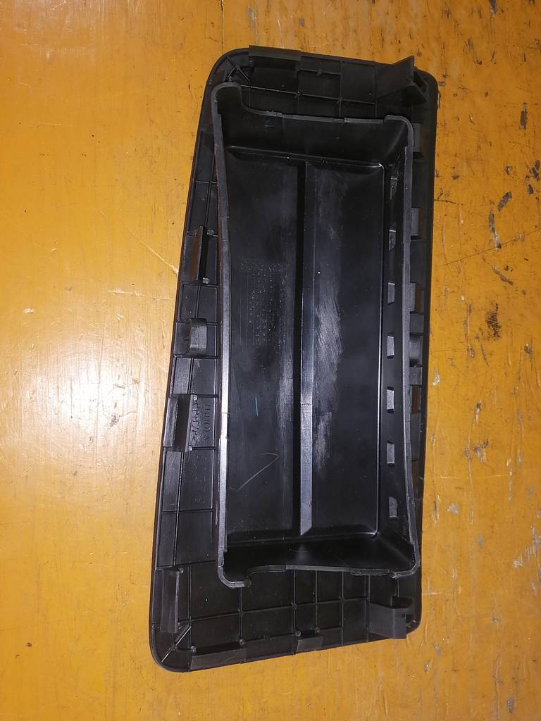 MOBILIO SPIKE GK1 AIRBAG НАКЛАДКА ПАССАЖИРСКАЯ Honda Mobilio Spike