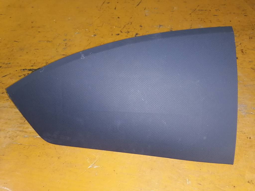 airbag пассажирский Mazda Demio