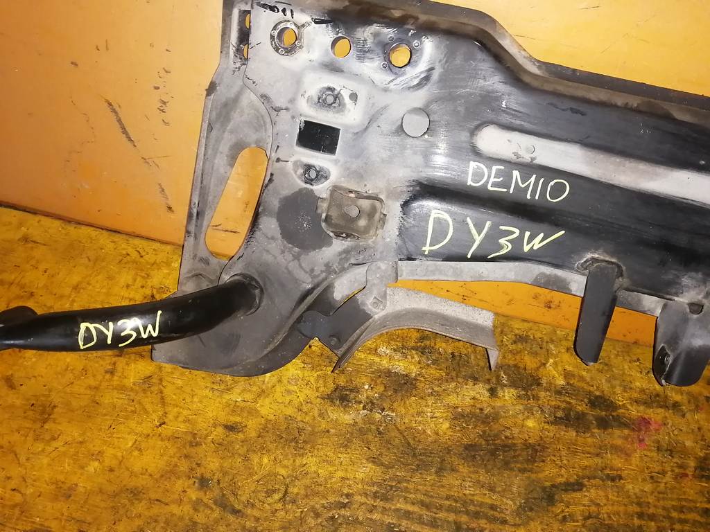 DEMIO DY3W БАЛКА ПОПЕРЕЧНАЯ Mazda Demio