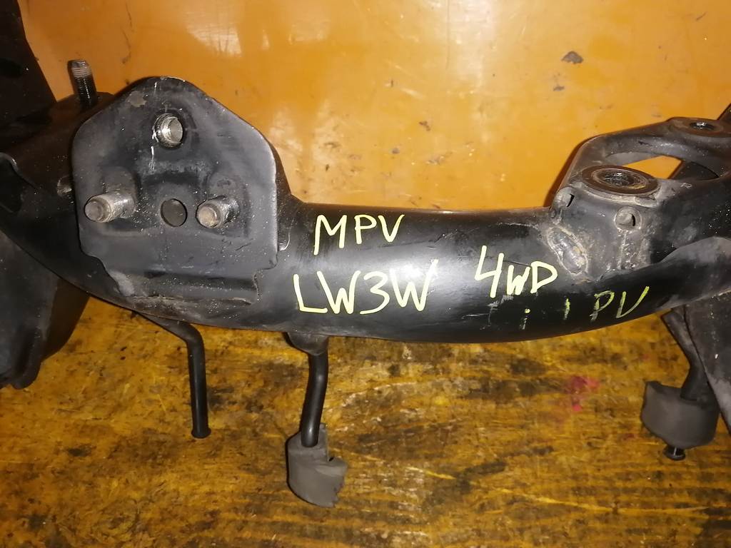 MPV LW3W БАЛКА ПОПЕРЕЧНАЯ 4WD Mazda MPV
