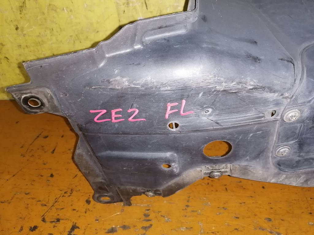 INSIGHT ZE2 ЗАЩИТА ДВИГАТЕЛЯ ПЕРЕДНЯЯ ЛЕВАЯ Honda Insight
