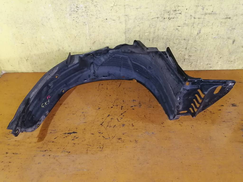 подкрылок Honda Mobilio Spike