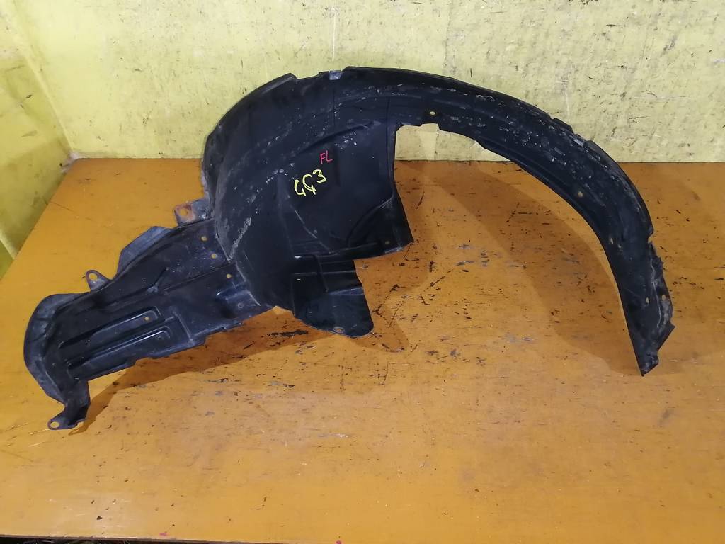 подкрылок Subaru Impreza