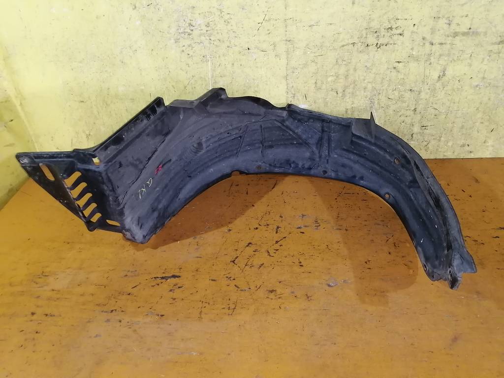 подкрылок Honda Mobilio Spike