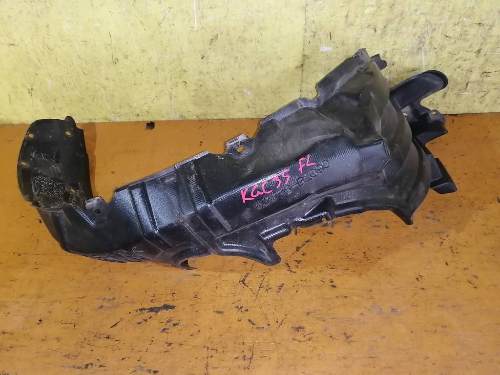 подкрылок Toyota Passo