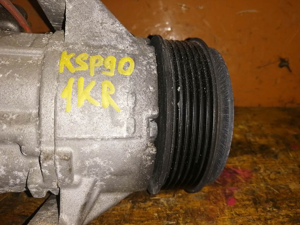 1KRFE КОМПРЕССОР КОНДИЦИОНЕРА 447260-2332 Toyota Vitz