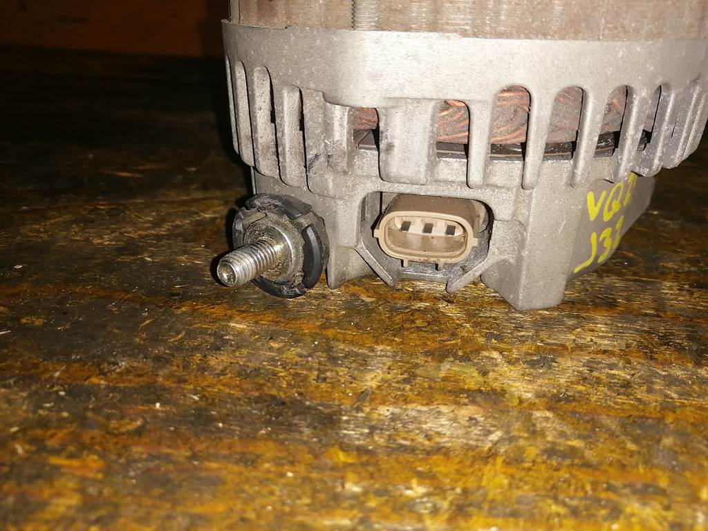 VQ25DE ГЕНЕРАТОР 23100 1AA1A Nissan Teana