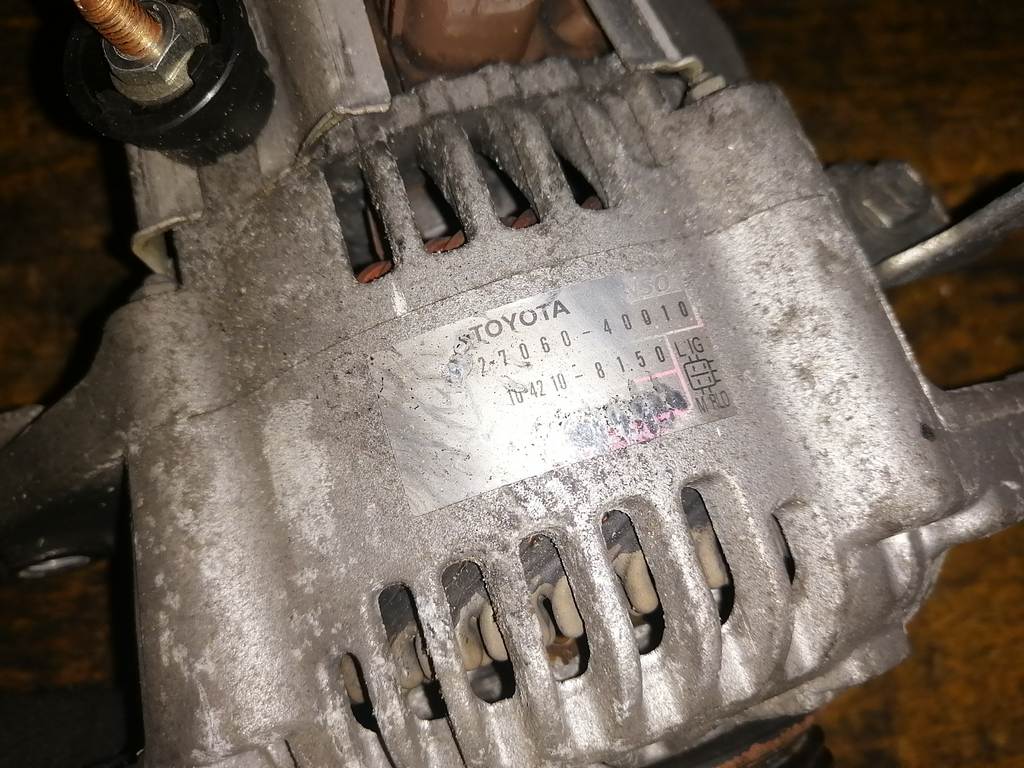 1KRFE ГЕНЕРАТОР 27060-40010 4к Toyota Vitz
