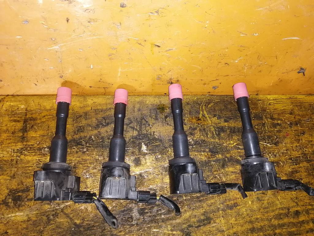 L13A КАТУШКА ЗАЖИГАНИЯ CM11-108 ЗАД. Honda Fit