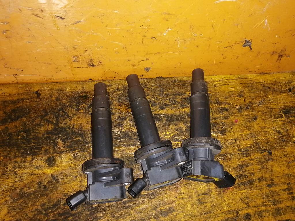 1KRFE КАТУШКА ЗАЖИГАНИЯ 90919-02239 Toyota Vitz