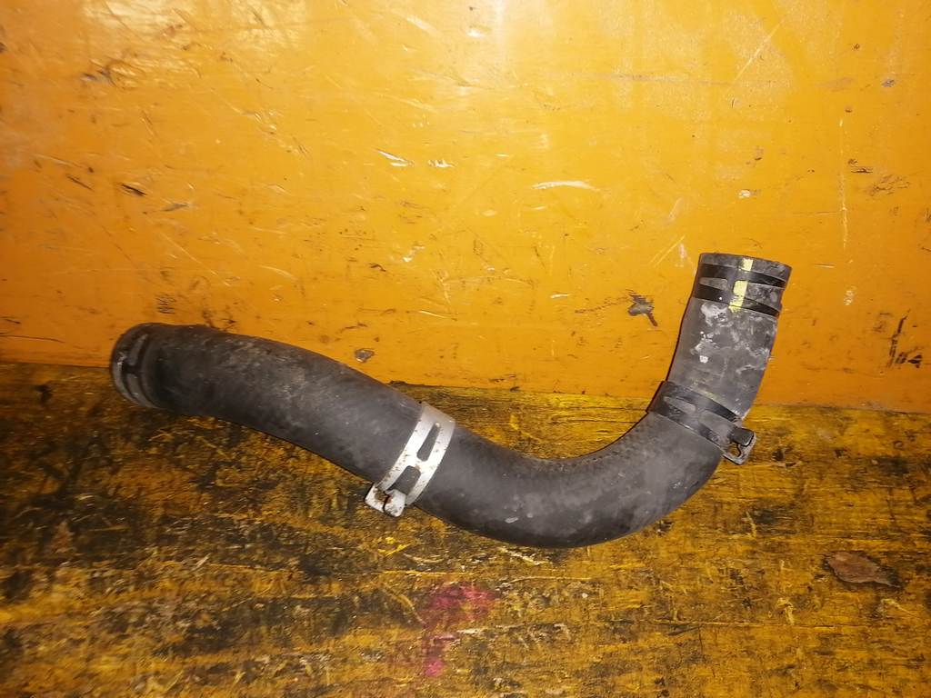 PASSO KGC35 ШЛАНГ РАДИАТОРА ВЕРХ Toyota Passo