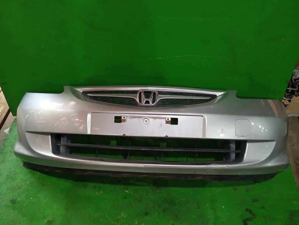 бампер Honda Fit