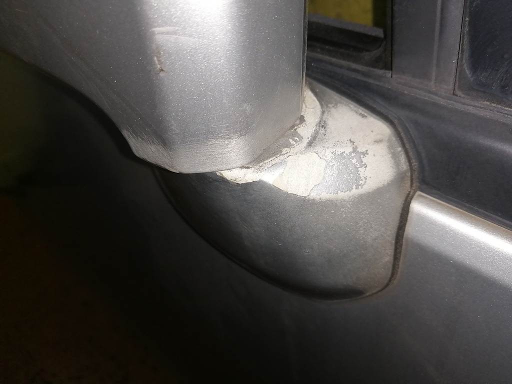 Кузов Nissan Serena